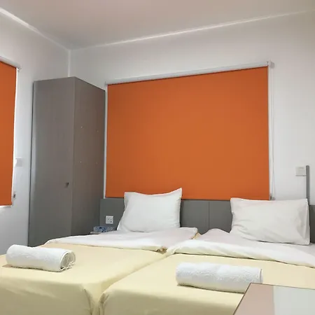 Elenapa Holiday Apartment *