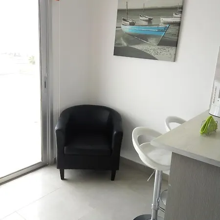 Elenapa Holiday Apartment